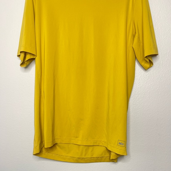 REI Bundle Men's Green Yellow Recycled Polyster Running Outdoor Shirts Large - Picture 10 of 14